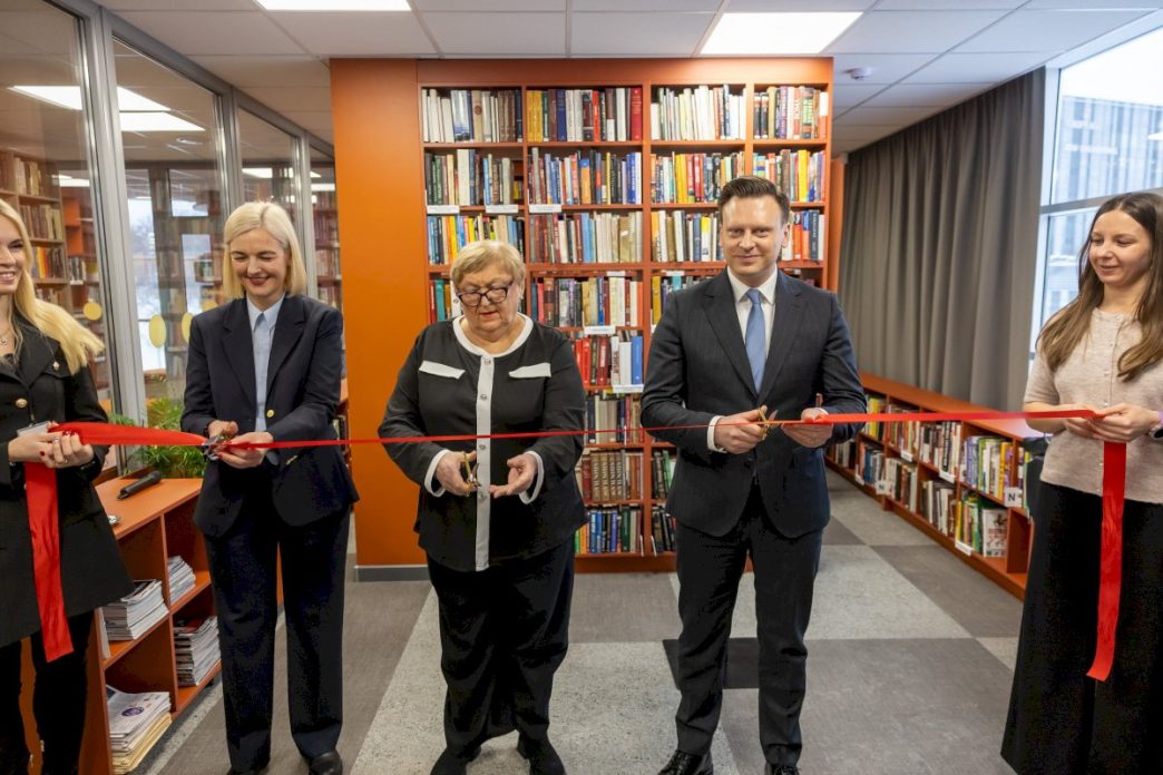 seskines-biblioteka-persikele:-naujos-erdves-skaitymui,-mokymuisi,-renginiams