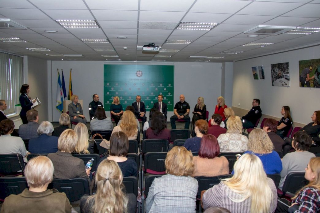klaipedos-apskrities-vpk-vyko-narkotiniu-ir-psichotropiniu-medziagu-prevencijos-konferencija-„sprendimai,-kurie-veikia“
