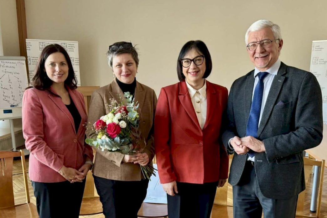 darba-pradeda-lietuvos-socialiniu-mokslu-centro-direktore-prof-dr-m.-alisauskiene