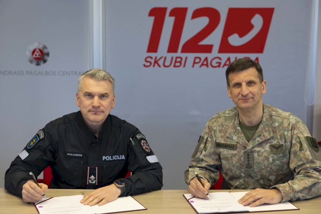 atnaujinti-lietuvos-kariuomenes-ir-statutiniu-istaigu-bendradarbiavimo-priemoniu-planai