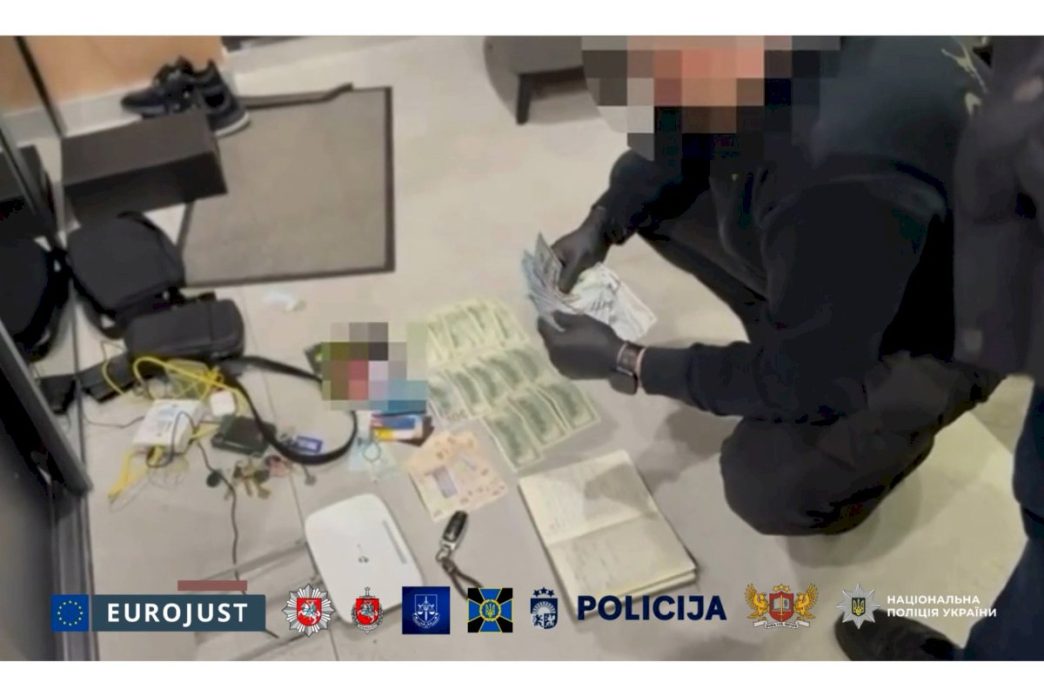 tarptautines-operacijos-metu-likviduotas-sukciavimo-skambuciu-centras-(video)