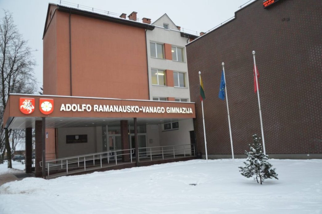 svietimo,-mokslo-ir-sporto-ministerijos-iniciatyva-i-alytaus-adolfo-ramanausko-vanago-gimnazija-isvyko-mediatore