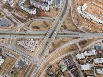 laukia-dideli-pokyciai-ukmerges-ir-ozo-gatviu-sankirtoje-–-patogesnis-eismas-automobiliams-ir-naujas-pesciuju-viadukas