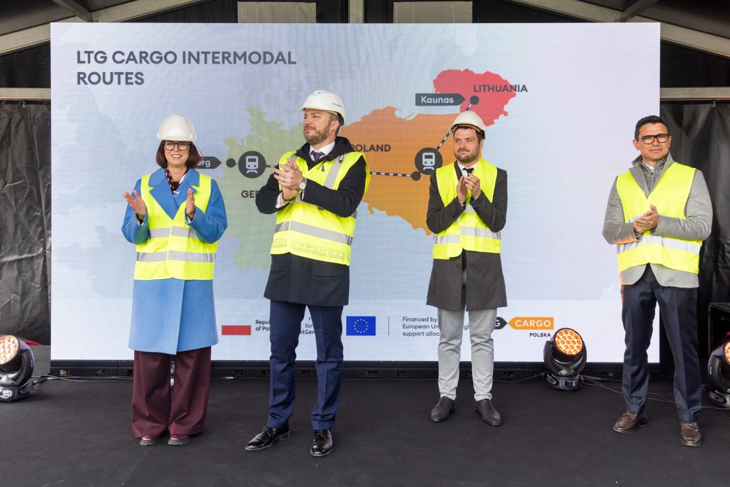 „ltg-cargo“-krovinius-tarp-lietuvos-ir-vokietijos-ves-naujais-specialiais-vagonais