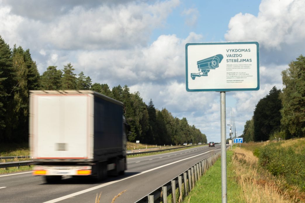 ruosiantis-e-tolling-sistemos-startui,-nuo-vasaros-nebebus-galima-isigyti-metiniu-vinjeciu