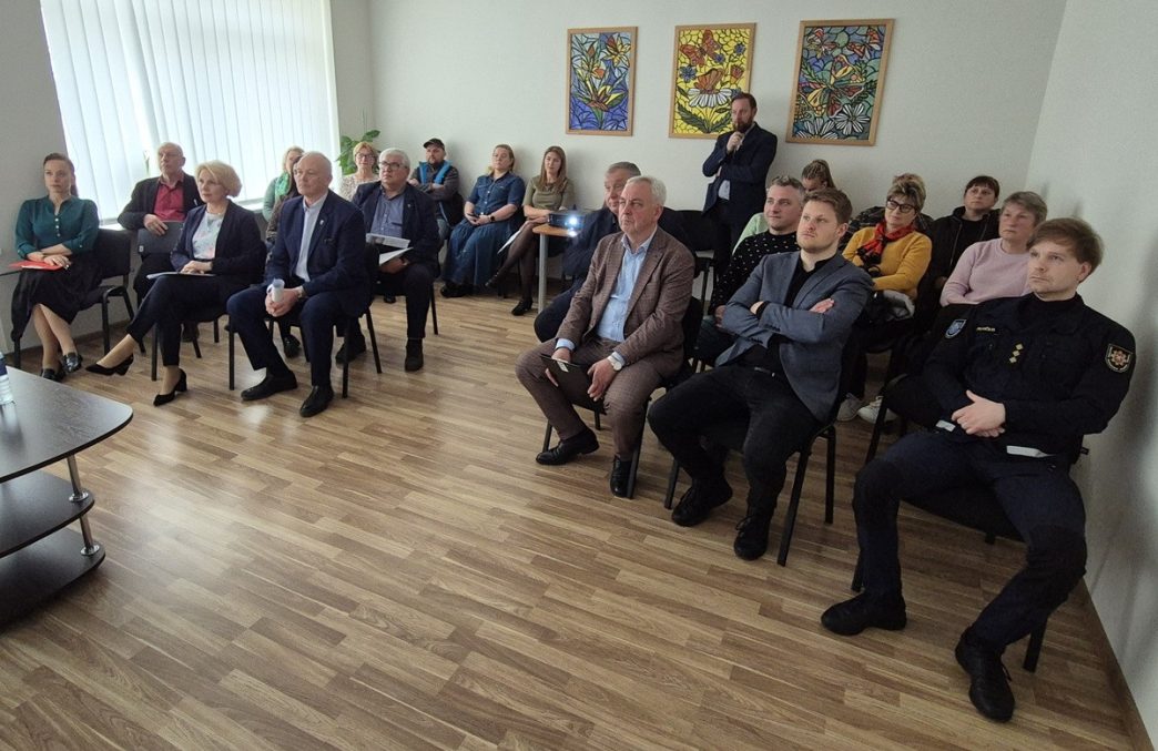 susitikimai-seniunijose:-antrasis-–-laizuvoje