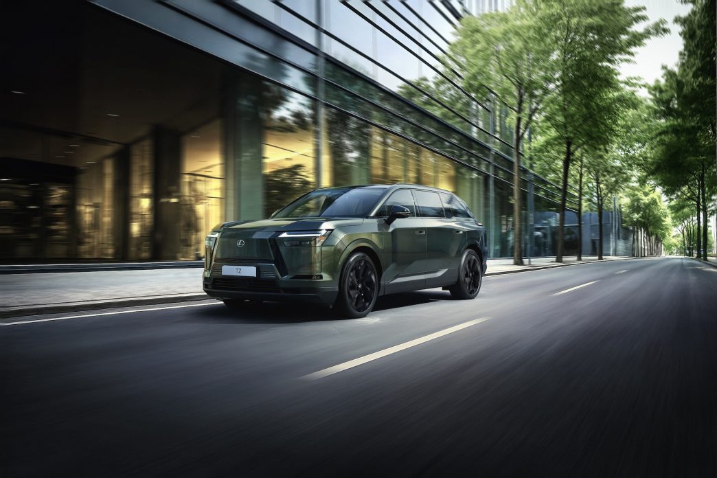 „lexus“-pristato-pasauline-premjera:-visiskai-nauja-elektrini-ir-sesiavieti-tz-serijos-suv