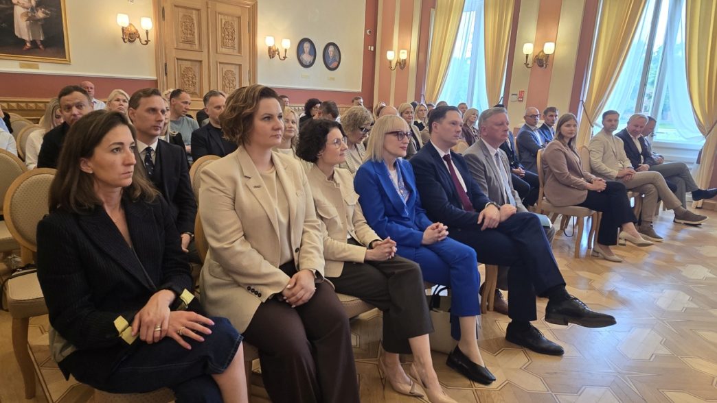 plungeje-lankesi-finansu-ministras-kristupas-vaitiekunas