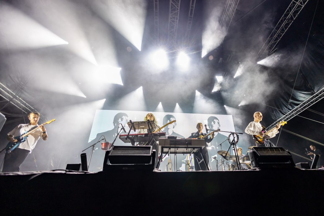 upes-festivalio-scenoje-–-vieni-zinomiausiu-salies-atlikeju:-laukia-geros-muzikos-antpludis