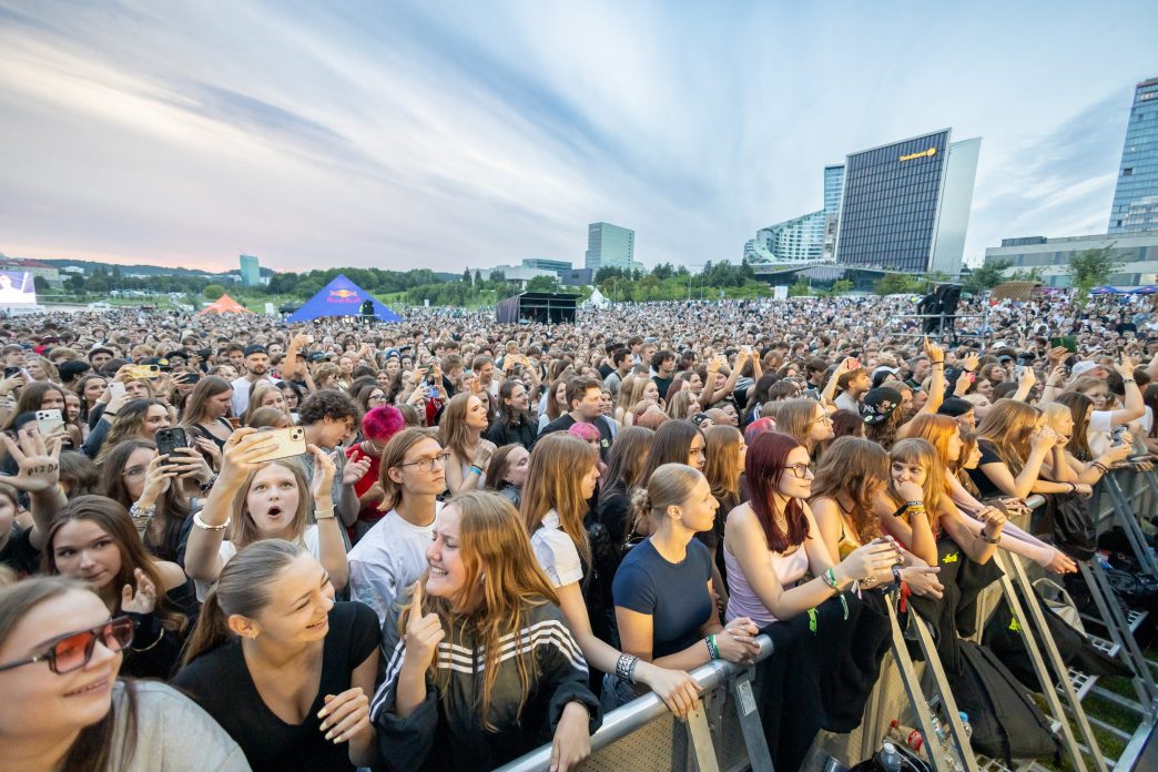 upes-festivalis-tukstancius-vilnieciu-subure-is-naujo-atrasti-neri