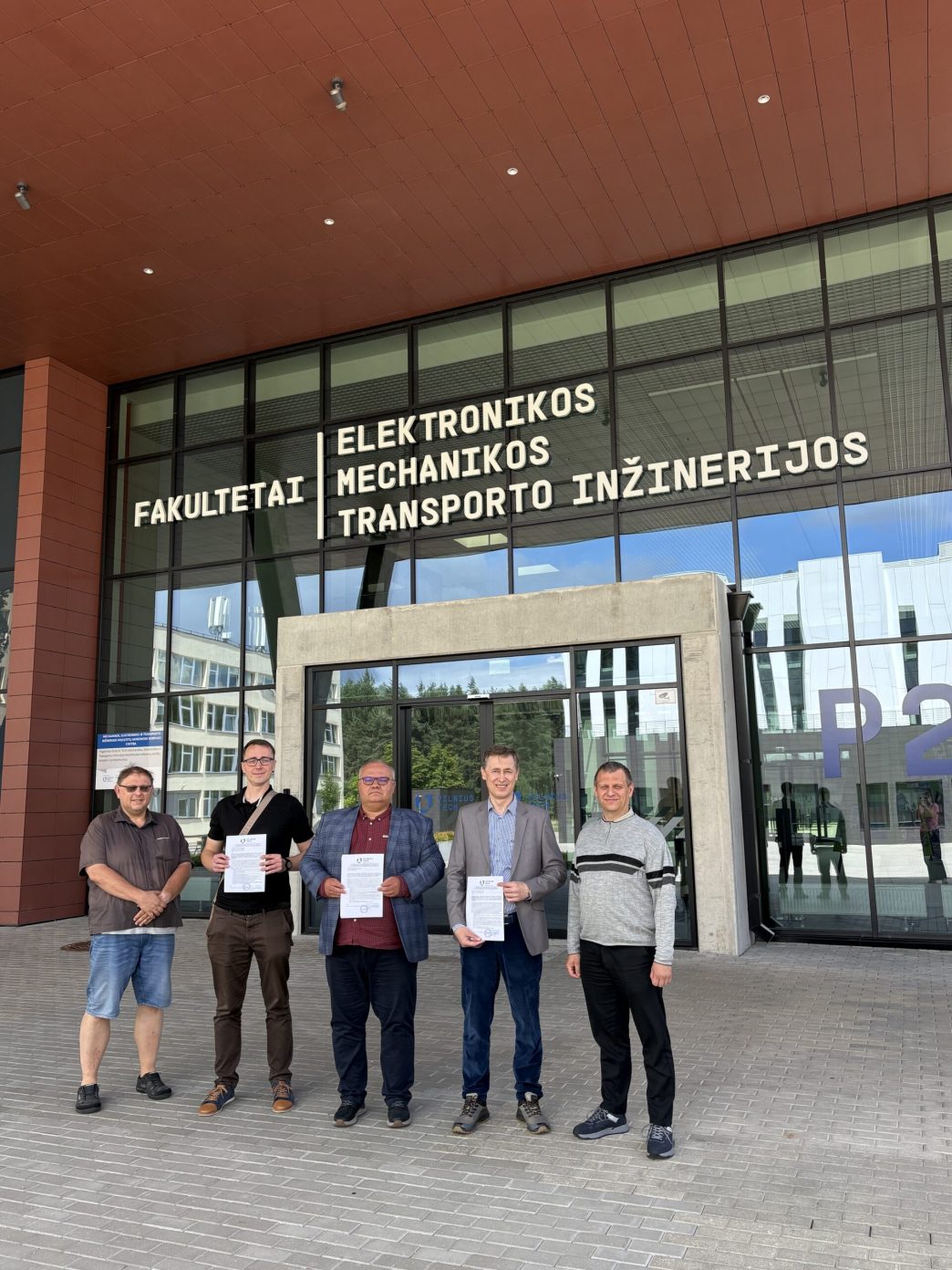 moksliniu-tyrimu-stazuotes-vilnius-tech-mechanikos-mokslo-institute