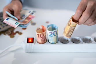 dalis-gyventoju-sulauks-mazesniu-elektros-energijos-saskaitu
