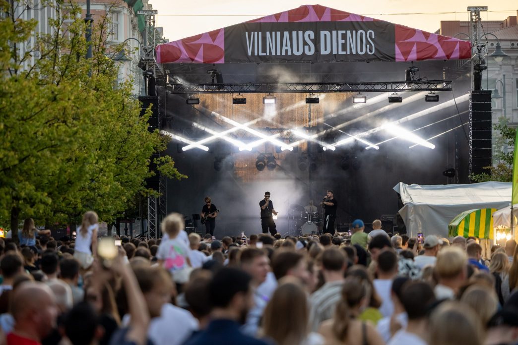 ruosiamasi-didziausiam-miesto-festivaliui-„vilniaus-dienos“:-bus-eismo-ribojimu,-viesasis-transportas-kursuos-dazniau