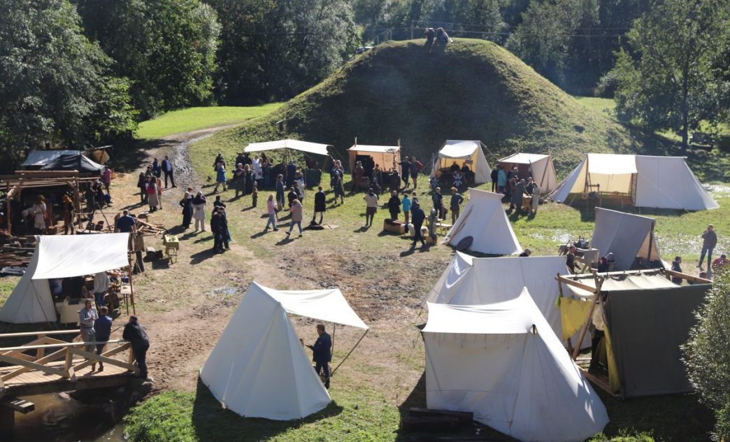 festivalyje-„gelezine-daubariu-istorija“-–-edukacijos-ir-senieji-amatai