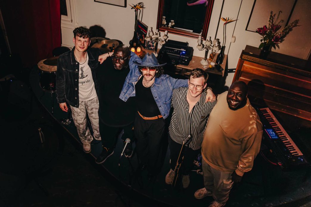 curtis-millen-&-the-drenthe-brothers:-galingas,-auksciausios-klases-funk-vakarelis.-ateikite-pasiruose-sokti