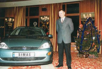 lietuvoje-buvo-vos-vienas-vienintelis:-kaip-pries-beveik-30-metu-„ford-focus“-paverge-komisijos-sirdis