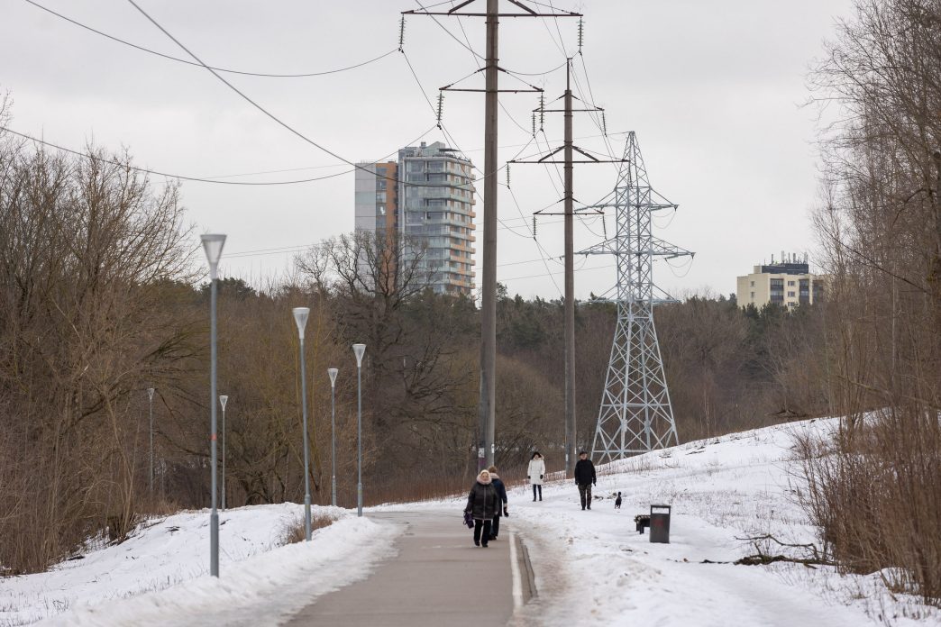 „litgrid“-ir-vilniaus-miesto-savivaldybe-sieks-spartinti-elektros-perdavimo-liniju-kabeliavima-sostineje