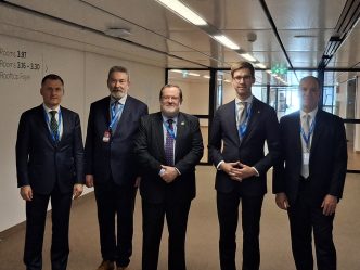 g.-gorbacevski-su-jav-atstovais-aptare-mazuju-moduliniu-reaktoriu-perspektyvas-lietuvoje