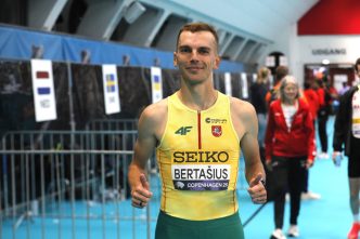 pasaulio-begimo-plentu-cempionate-–-dar-vienas-simo-bertasiaus-rekordas-ir-asmeniniai-pasiekimai