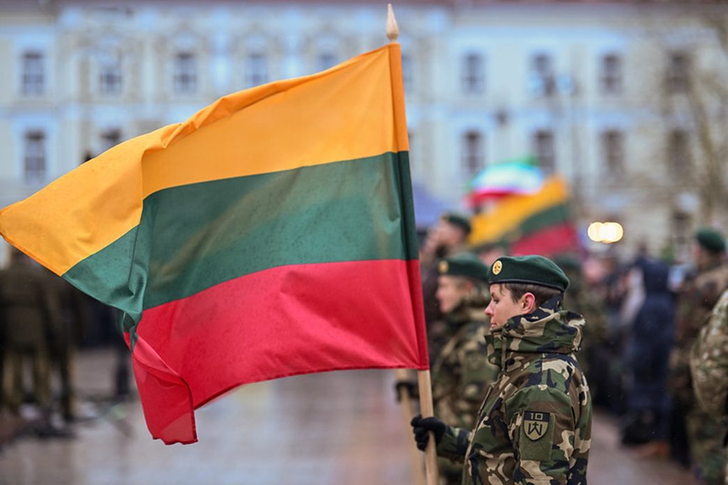 konkursas-„veliava-mokyklai“:-vel-kviecia-dalyvauti-visas-lietuvos-mokyklas