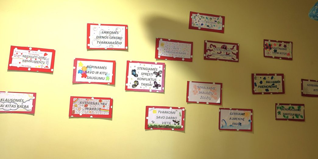 socialines-darbuotojos-ligonineje-gydomam-psichikos-liga-serganciam-vaikui-tiesia-kelia-i-emocine-stiprybe