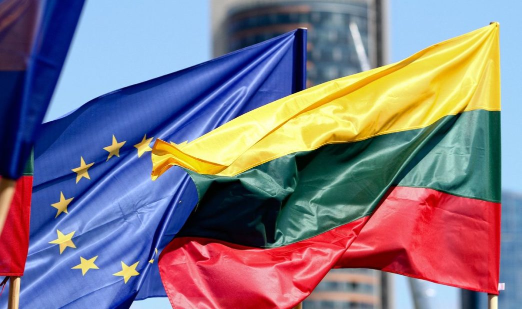 lietuva-ruosiasi-pirmininkauti-es-tarybai:-smsm-pristato-pirmininkavimo-prioritetus-svietimo,-mokslo-ir-sporto-srityse