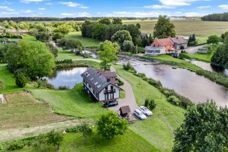 fotografavimas-ir-filmavimas-dronu-–-verslo-matomumas-is-kitos-perspektyvos
