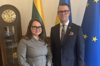 zurnalistu-saugumo-issukiai:-ieskoma-budu-tobulinti-ziniasklaidos-apsaugos-mechanizmus