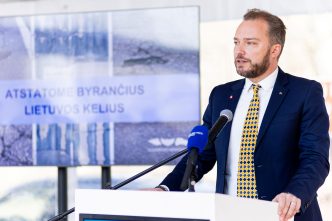 100-juro-taminsko-dienu-xxi-vyriausybeje:-precedento-neturintys-keliu-darbai,-strateginiai-projektai-ir-demesys-atsparumui