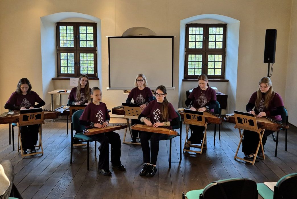 tytuvenuose-ivyko-lietuvos-ir-latvijos-bendradarbiavimo-projekto-konferencija-„jaunimas-ir-tradicija:-patirtys,-metodai,-galimybes“